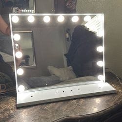 50$ Vanity 