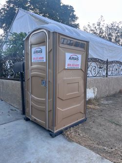Portable restroom