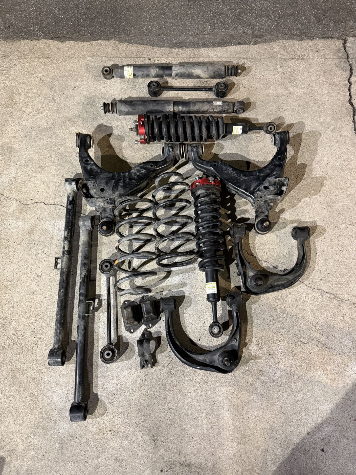 5th Gen 4Runner With KDSS Stock Suspension Parts