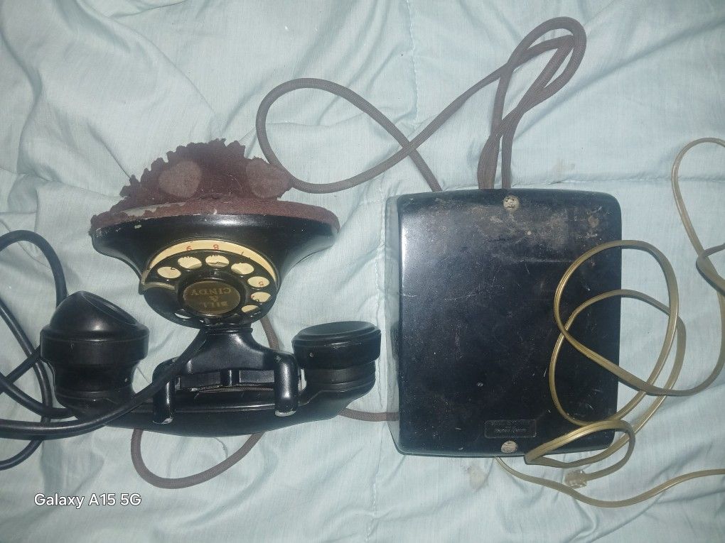 1930's Turn Dial Phone