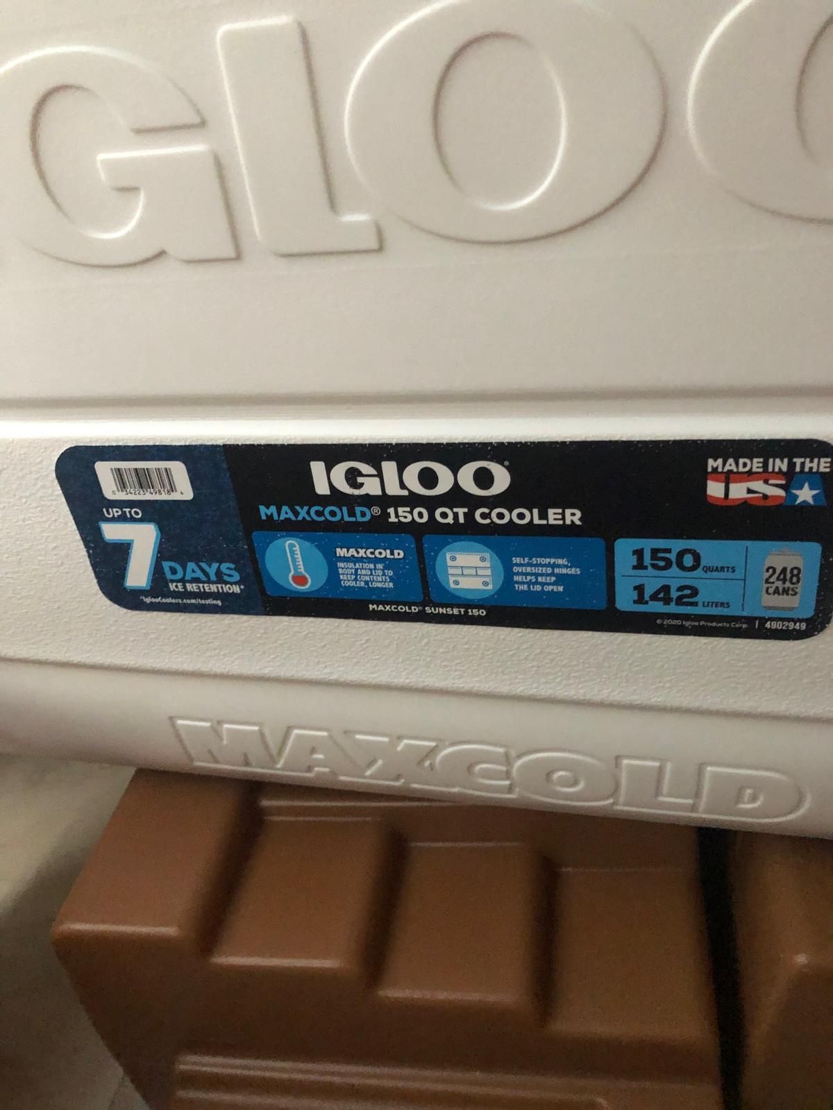 Igloo cooler