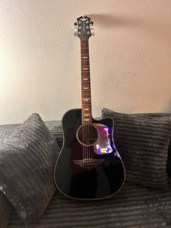 Keith urban limited edition guitar