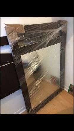 Dresser mirror/expresso