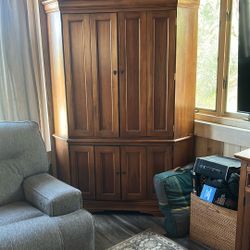 Corner Storage Unit Throw Me Your Offers Need Gone