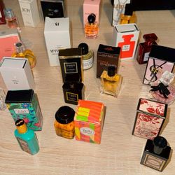 Perfumes Súper Hermosos Y De Buena Calidad De Marcas Reconocidas 