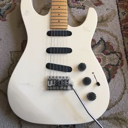 Series 10 Shredder Strat