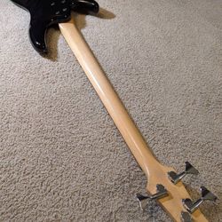 Ibanez Bass