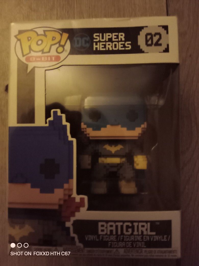 Funko Pop 8-Bit DC Super Heroes Batgirl #02