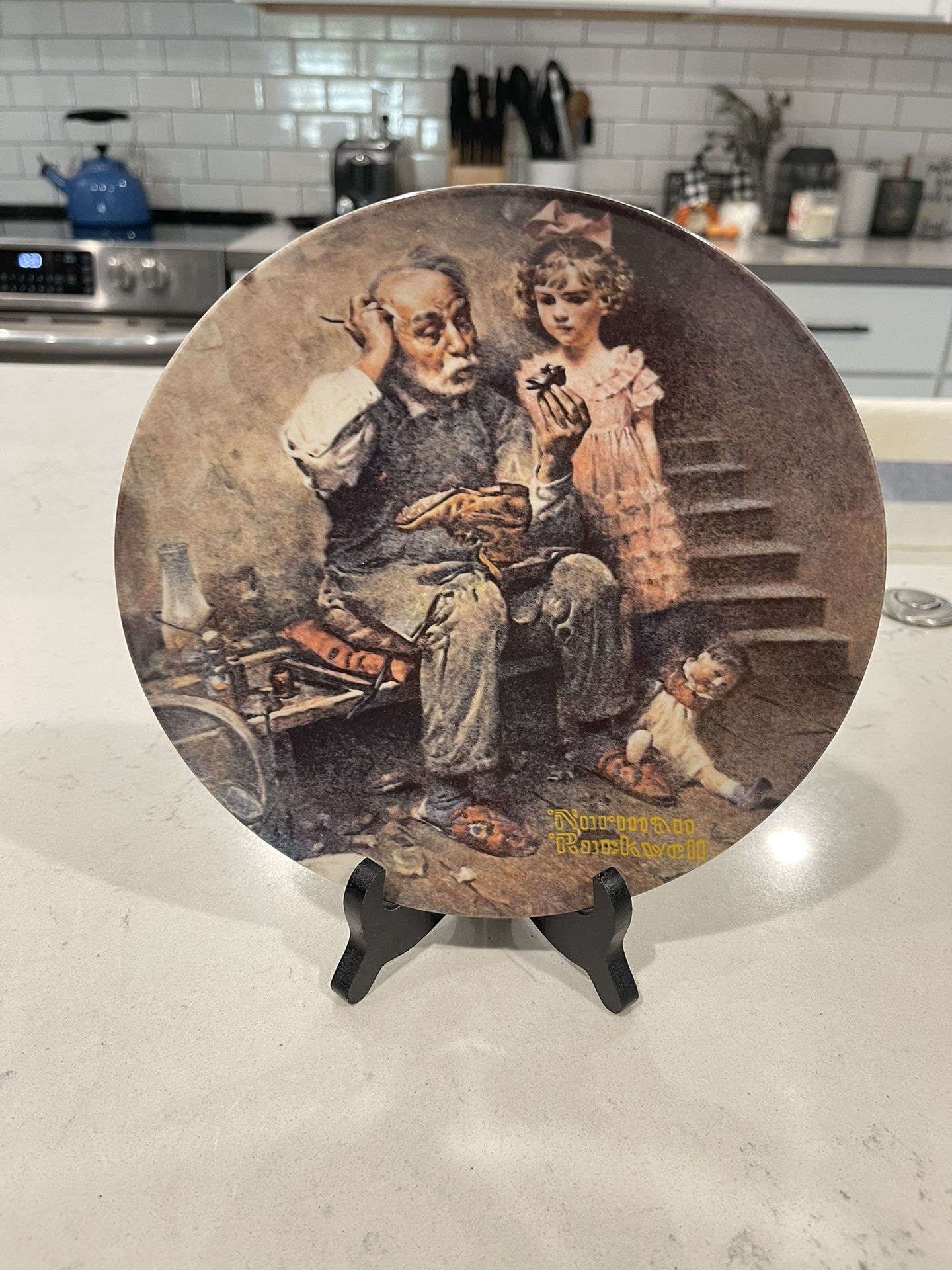 2 Norman Rockwell Collectible Plates. 1978 and 1978 In Excellent Condition. 8 1/2 Inches Diameter