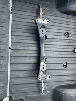 1(contact info removed) Lexus IS300 IS200 Altezza OEM Front Subframe Engine Cradle Sub Frame