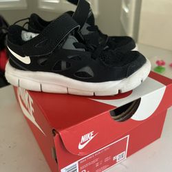 Nike Free Run 2, Size 8C, Black/White Unisex