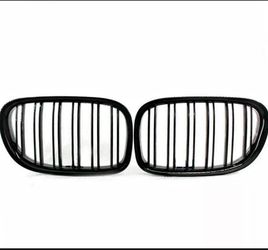 Brand New still in the box  BMW 7 SERIES F01 F02 GLOSSY BLACK FRONT GRILLES (2009 TO 2015) D876) (D876)(D876)(D786)(D876)(D876) (D876)(D876)