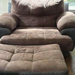 Oversized Chair And Ottoman