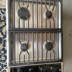 Wolf stovetop in excellent condition