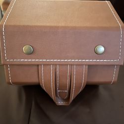 Sunglasses holder -Hold 6 Pair Of glasses