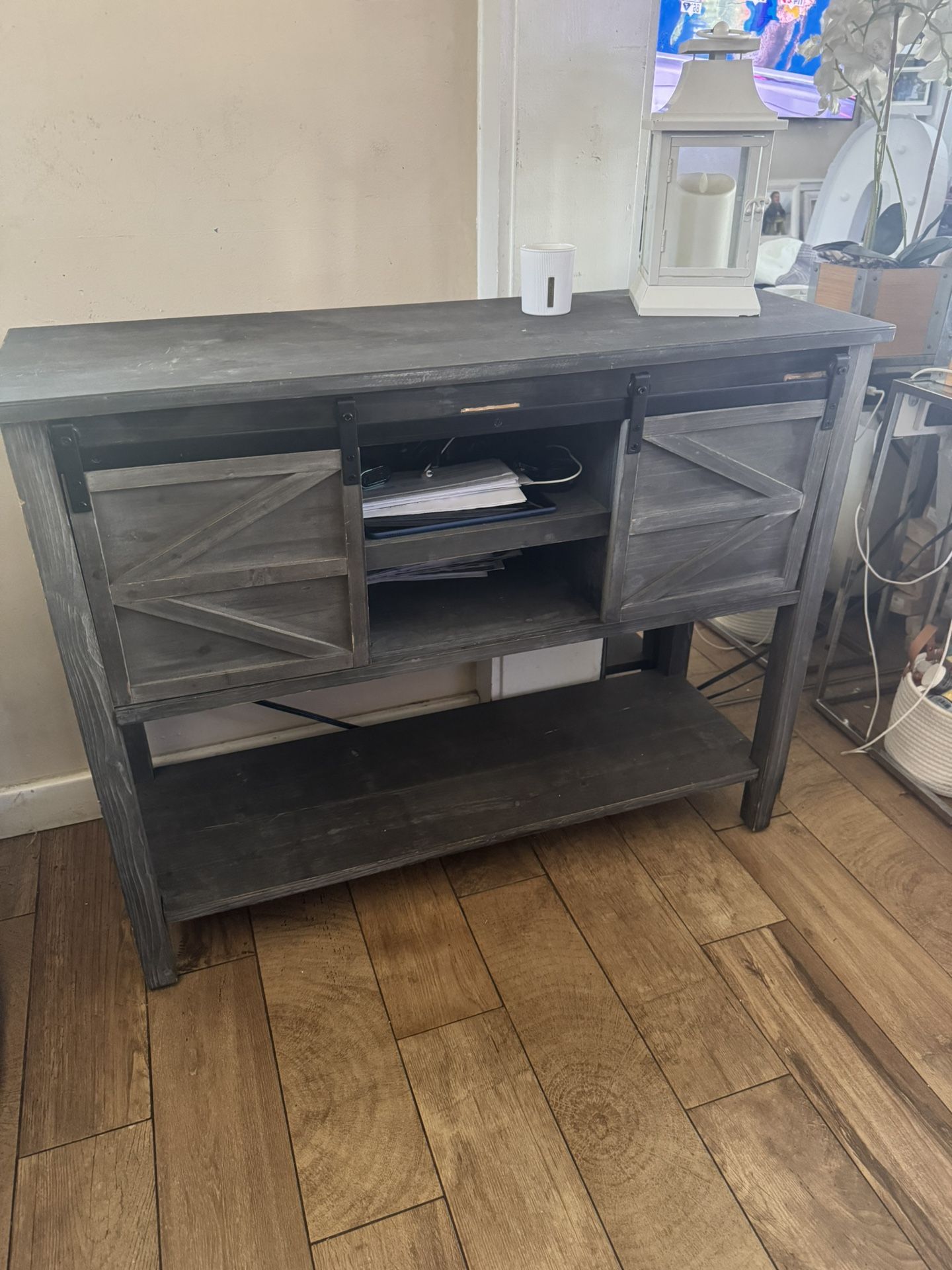 TV Console