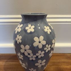 Adorable Vase