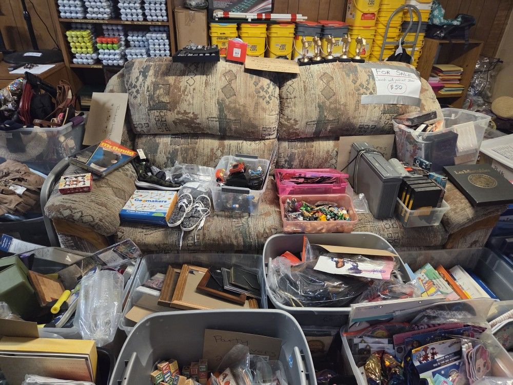 47 Years Of Accumulation 11/28-12/2 10am-8pm Grace Road Lake Hiawatha