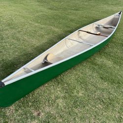 Canoe - 17’ Wenonah Sundowner