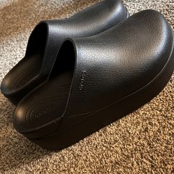 Brand New Platform Crocs