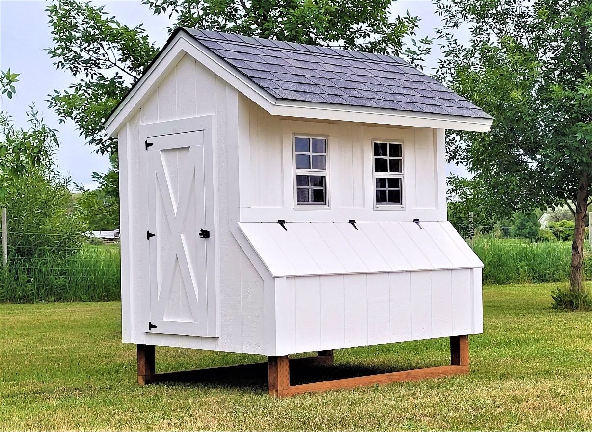 Chicken Coop Solid!! 5’ X 6’ Brand New Customized