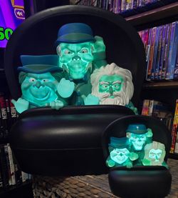 Rare Disney Parks Haunted Mansion Large 19.5" Hitchhiking Ghosts Doom Buggy Light-Up Figure - Retired/OOP