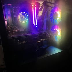 Gaming Pc With LCD Screen 