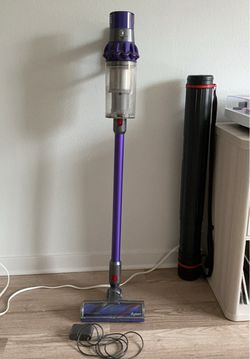 Dyson V10 Animal+ Cordless Vacuum Cleaner