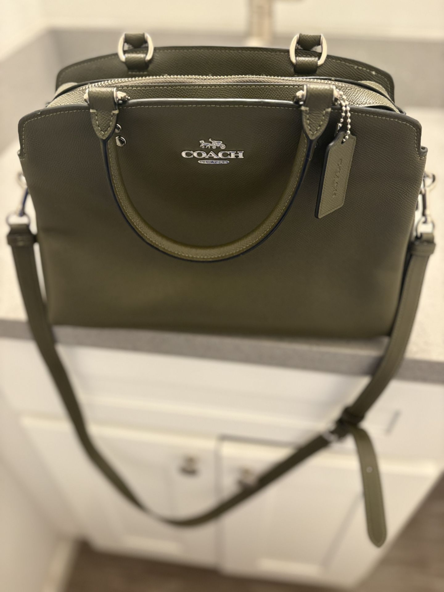 Coach Lillie Caryall Handbag Beautiful Leather