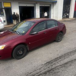 2005 Saturn Ion 