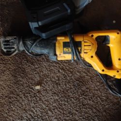 DeWalt Sawsaw
