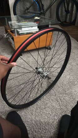 Throne rim