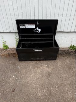 Husky tool box