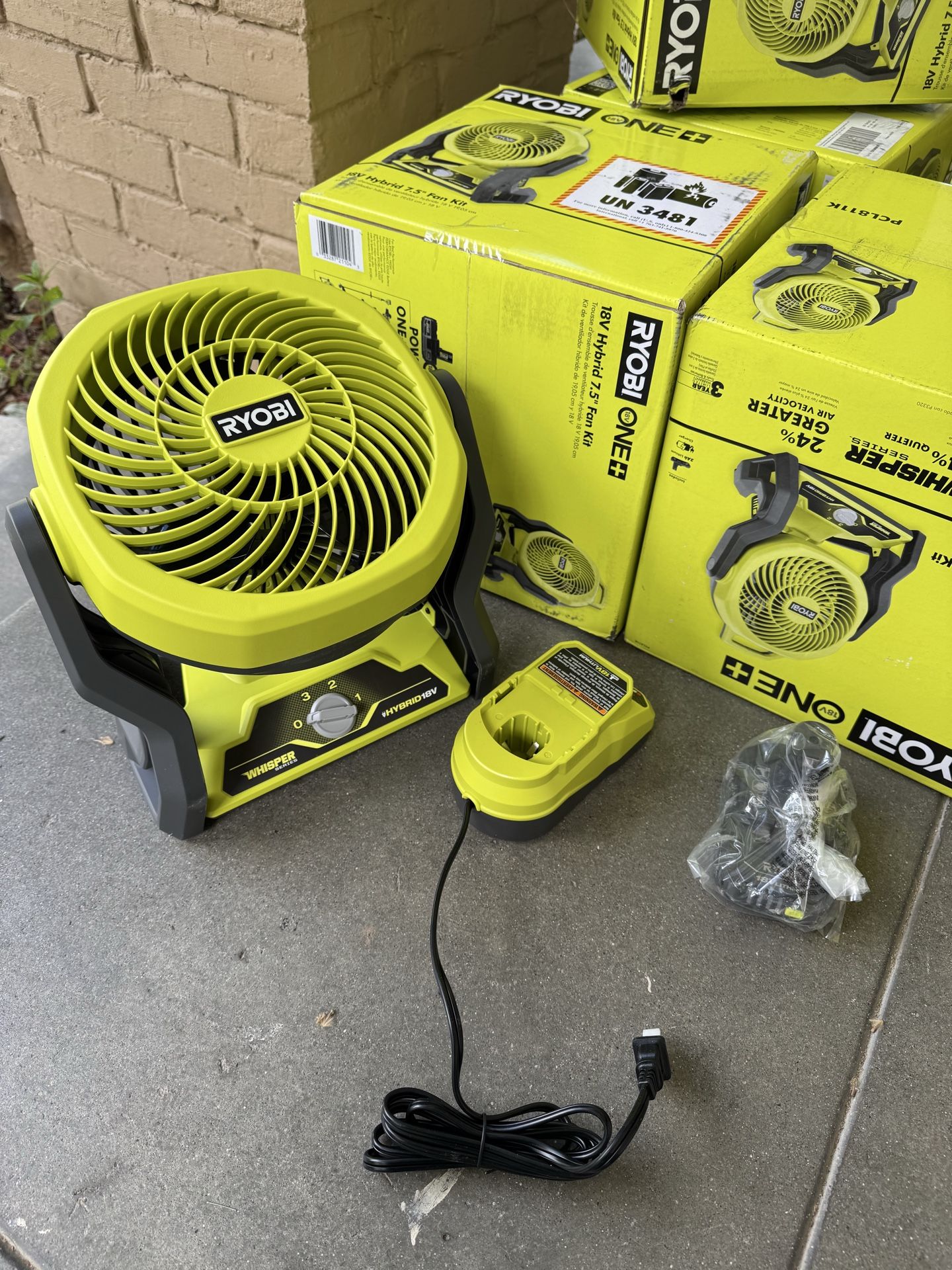 Ryobi 18 v one + hybrid 7.5 “ fan kit