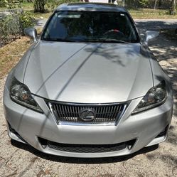 Lexus IS250