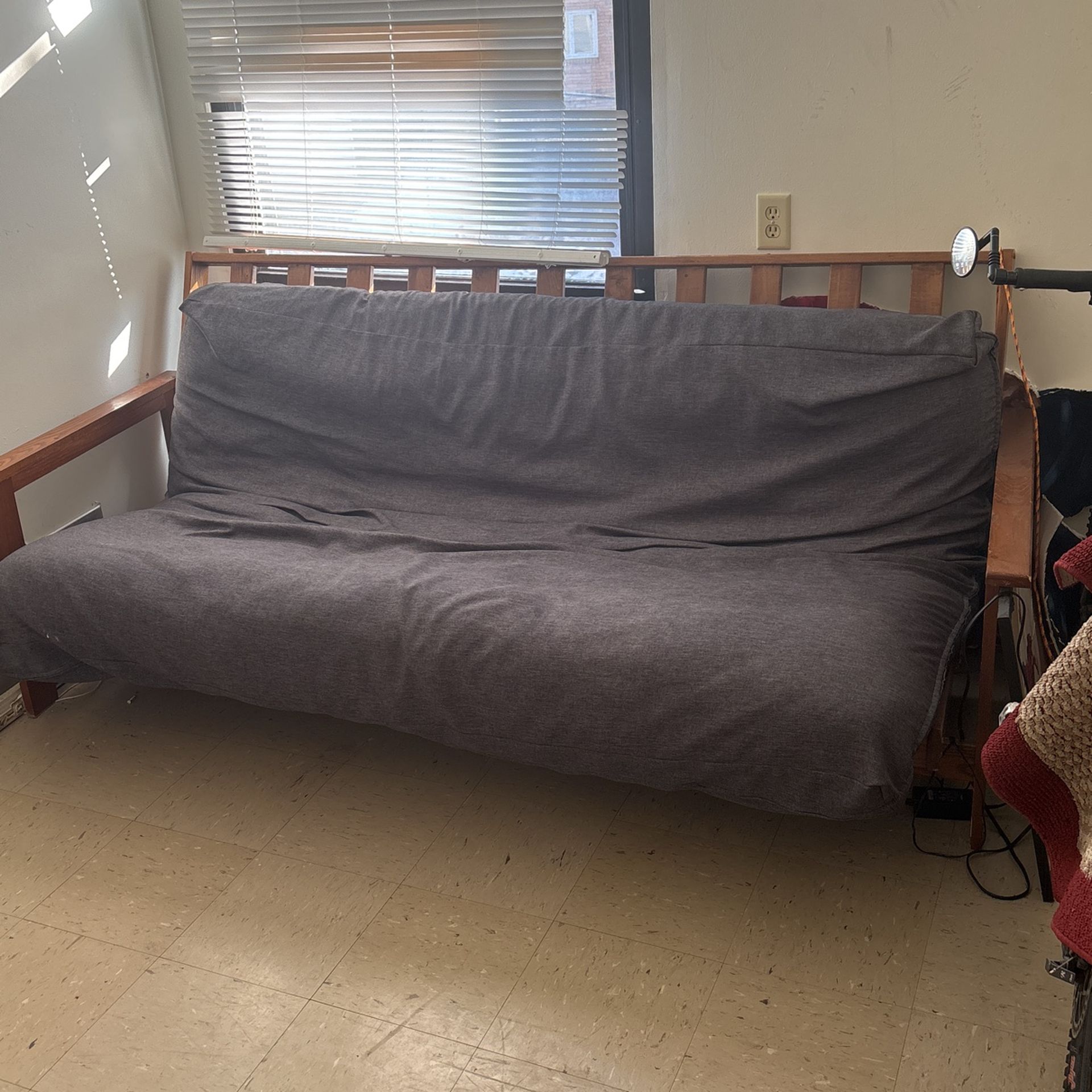 Futon couch bed