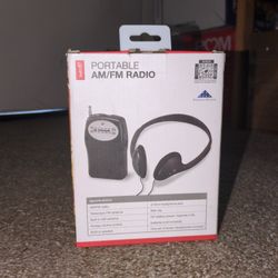 GPX R116B Portable AM/FM Radio