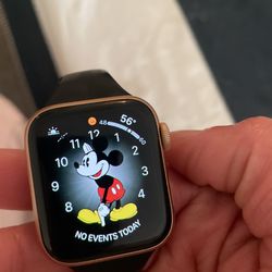 Apple Watch Series 5 