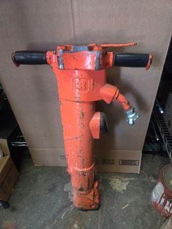 Used Ingersoll Rand Pneumatic Demolition BreakerJack Hammer MX 90 LBS