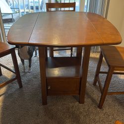 Dinning Table & Chairs 