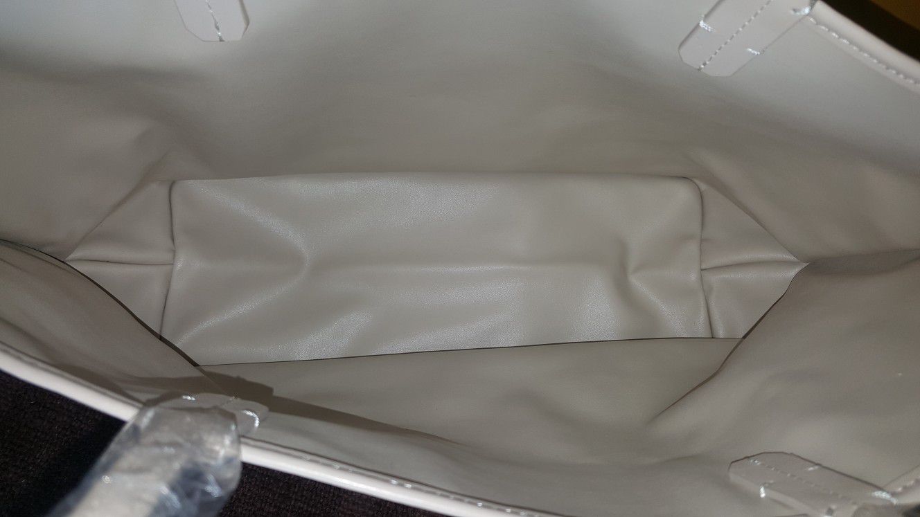 Goyard Tote Bag for Sale in Irvine, CA - OfferUp