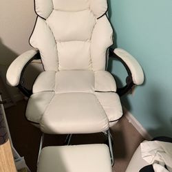 Reclining Office chair with footrest