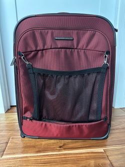 Briggs & Riley Transcend Carry-On Luggage - Merlot/Burgundy 20”- never used
