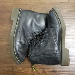 Dr. martens kids boots