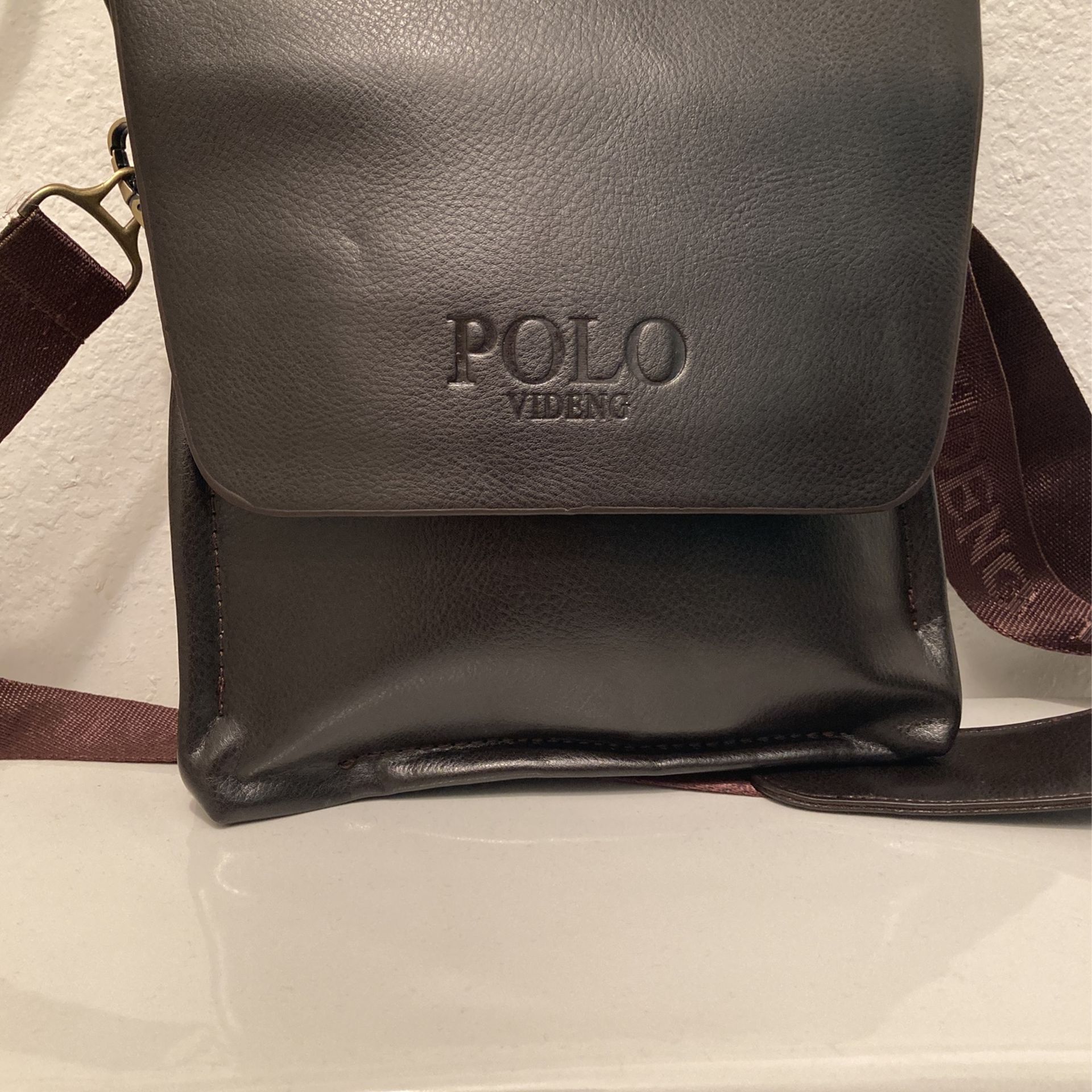 polo cross body bag for Sale in Fort Pierce, FL OfferUp