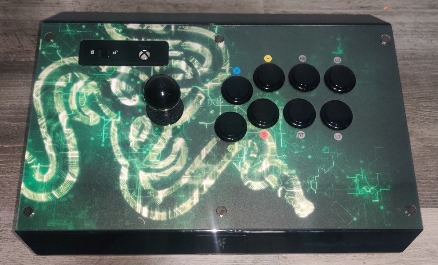 Razer Atrox Arcade Stick / RZ06-0115 / Limited Edition / Xbox Controller / Pc compatible