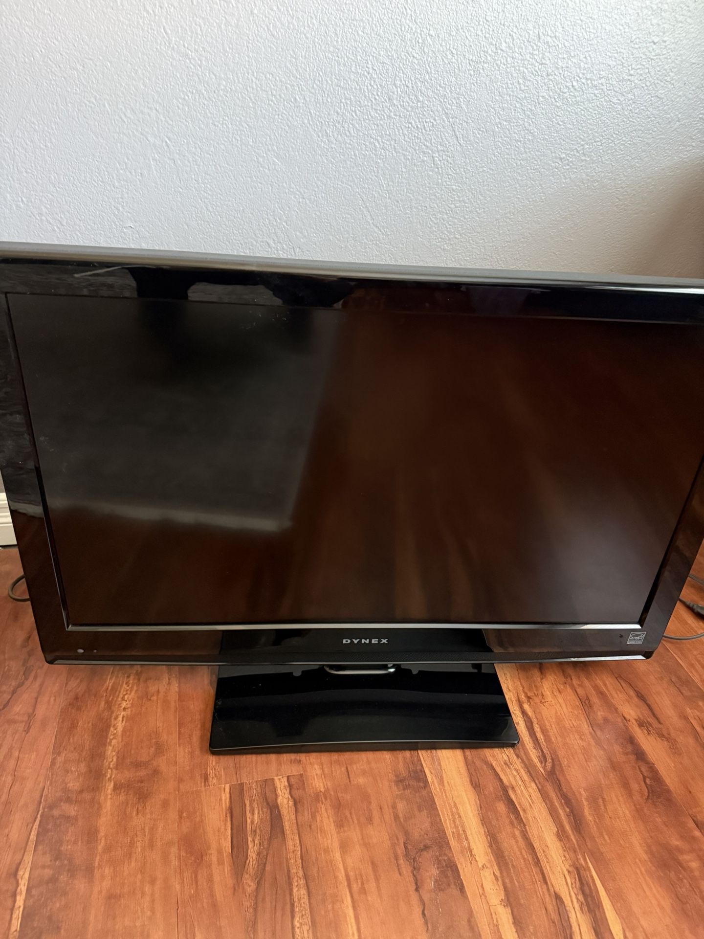 Dynex 31” Tv