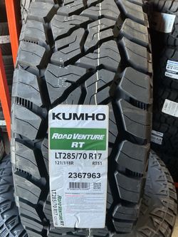 285 70 17 Kumho road venture RT