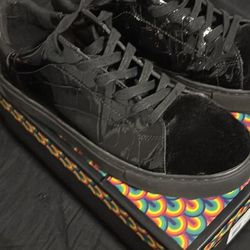 Kurt Geigers men’s shoes