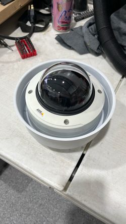 Axis P3255-LVE Camera